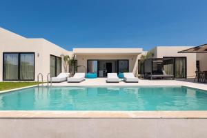 Trapezia Luxury Living