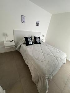 Departamento zona Alem, Playa Grande