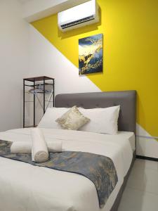 Seaview Infinity Pool , 40th , 9pax, 3Rooms 2Carpark
