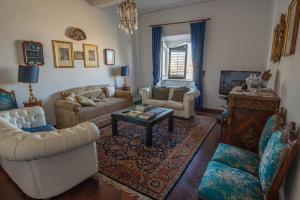 Palermo 3 bedrooms apartment historic center