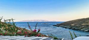 Simousi by the Sea Villa