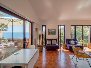 Appartements Residence Les Sources : Appartement - Vue sur Mer