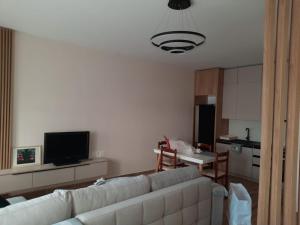 Spacious studio near the seaside