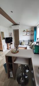 Mobil home camping la réserve Gastes