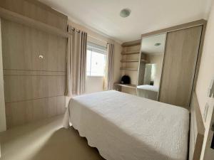 Apto de Temporada com 2 SUITES, PRAIA DOS INGLESES