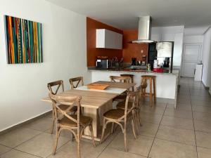 9 Bahias Condos con club de playa