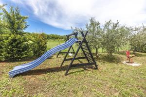 Villa Sole Istria near Pula for 7 people with jacuzzi and children playground