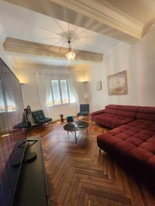 Maison de Maître L Oustal des Halles avec salle de cinéma, billard & Jacuzzi