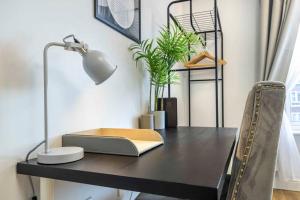 Ealing Manor - 6 beds 3 sofa beds sleeps 9 ppl