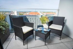 Centaurus 144 by RENT4YOU