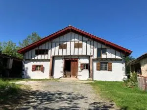 HAIXPIA - 拉巴斯蒂德克莱朗斯