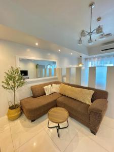 The Fort BGC Burgos Circle