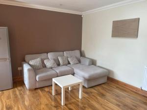 Cute Cottage Central Bathgate