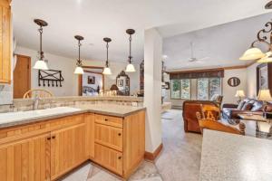 The Charter at Beaver Creek D430