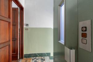 Family large apartment in Florence