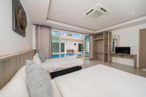 Gray pool villa phuket