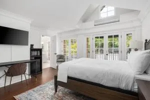 Santa Rosa Stonehouse Private Wine Country Retreat! - 佩塔卢马