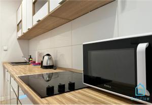 Batory Room - Peaceful Retreat, 10 Minutes to Gdańsk Old Town & Seaside