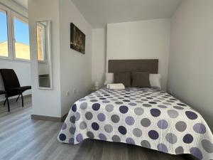 Estudio con terraza y vistas en el centro