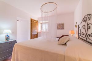 Santolìo Country Retreat - Relax in Masseria Siciliana con Giardino e Vista