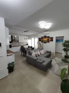 Casa ElaBon - Rozzano Vicino Humanitas, IEO, Forum Assago, Duomo - Gerenzano