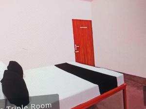 Flamingo inn-KV tower 2nd floor, Paidleganj Kalepur,Kasia road, Gorakhpur