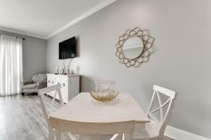 Downtown Bay St Louis Condo - Walk to Beach!