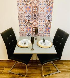 Little Paris with Free Garage Near Tokuda Hospital