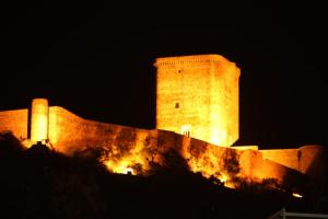 La Casa del Barranco que mira al Pico