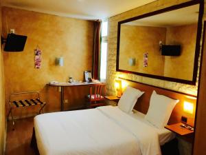 Hotels Hotel Bosquet Pau Centre : photos des chambres