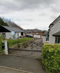 Sharpley Hall Garden Studio - Hawthorn