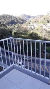 Apartamento em condomínio Nogueira Petrópolis Rj #1