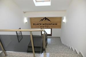 BlackMountain Hotel