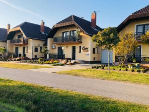 Crystal Apartman - 3hvězdičkové hotely ve městě Mórahalom