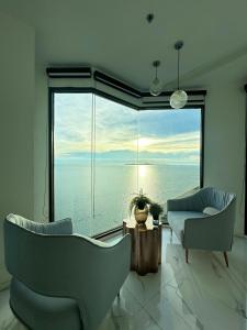 Aeras Beachfront Condominium Jomtien Pattaya Sea view room