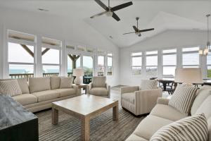 Beachside Bliss by Sea Scape Properties