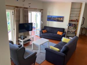 Citrus Tree House, private pool and garden.