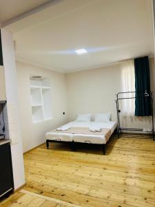 Family Hotel - White House Racha