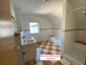 Two Separate apartment with 5x Room near Frankfurt,Hanau