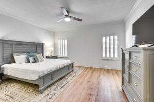 Santa Rosa Beach Home with Community Pool!