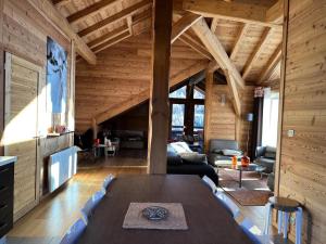 Chalets Chalet Mountainside - CHALET MOUNTAIN SIDE Tout inclus Classe 4 MAE-9971 : photos des chambres