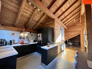 Chalets Chalet Mountainside - CHALET MOUNTAIN SIDE Tout inclus Classe 4 MAE-9971 : photos des chambres