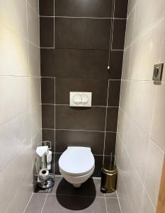 Chalets Chalet Mountainside - CHALET MOUNTAIN SIDE Tout inclus Classe 4 MAE-9971 : photos des chambres