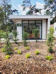 Sallands Chalet Hellendoorn met Hottub en Sauna