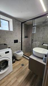 ONE city apartment