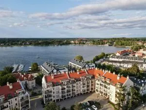 Nad jeziorem apartament - Treuwalde