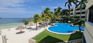 Oceanfront Condo at Unique Location