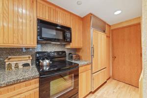 The Charter at Beaver Creek D4205