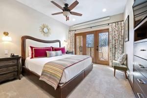 The Charter at Beaver Creek D2805