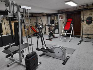 B&B / Chambres d'hotes La Causserie, Chambre d'Hotes avec piscine interieure, pour vous seuls ! : photos des chambres